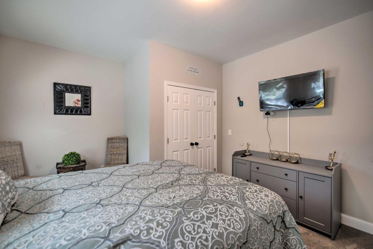 Stylish College Park With Private Garden!